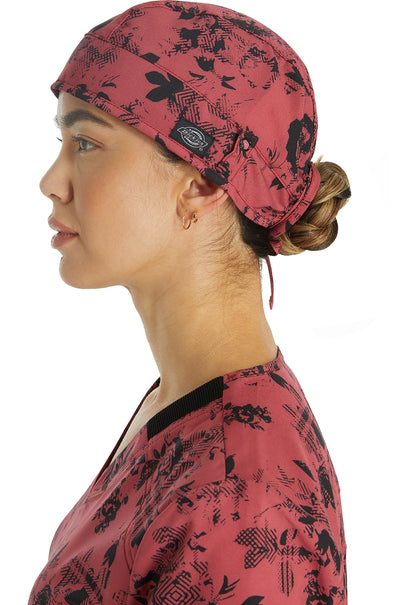 Dickies Women’s Print Scrub Cap in Grunge N Roses